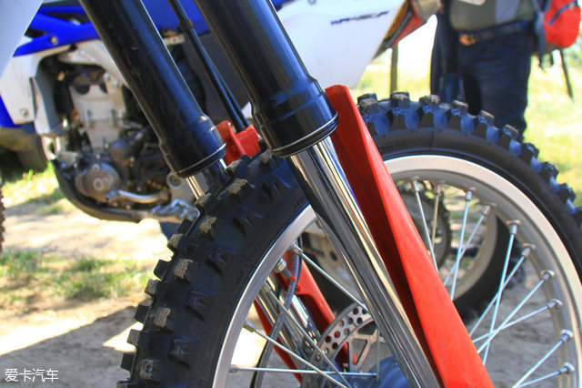 越野车选手视频,越野车试驾赛道