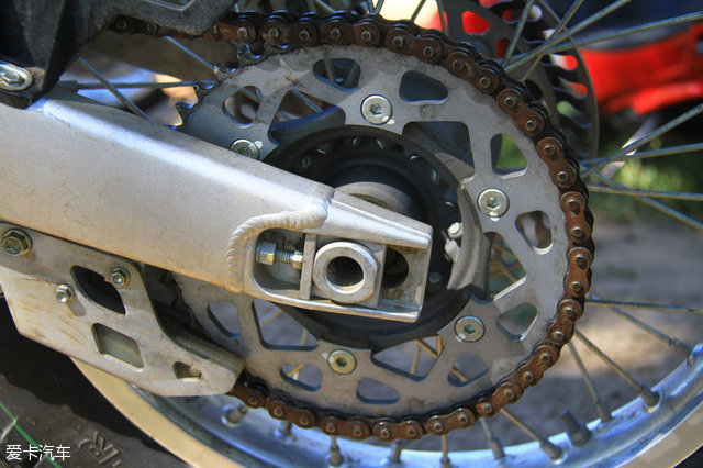 越野车选手视频,越野车试驾赛道