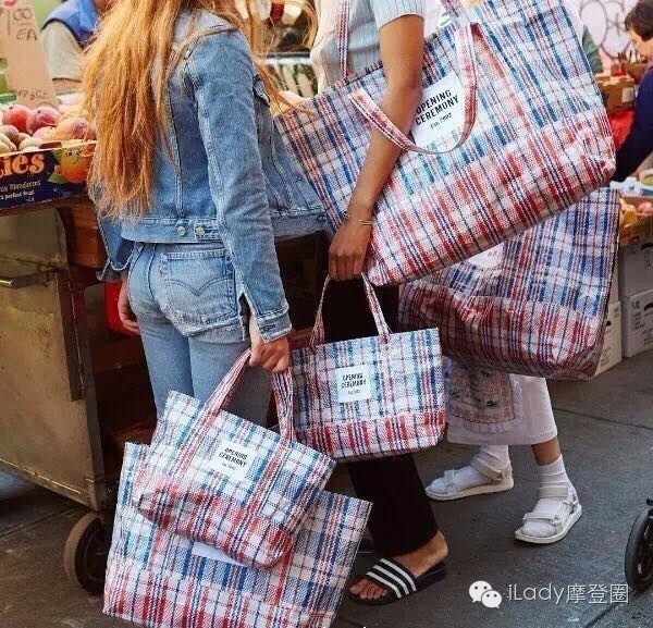 为什么有人愿意花一万多买皮草,为什么有人愿意花几万块买包