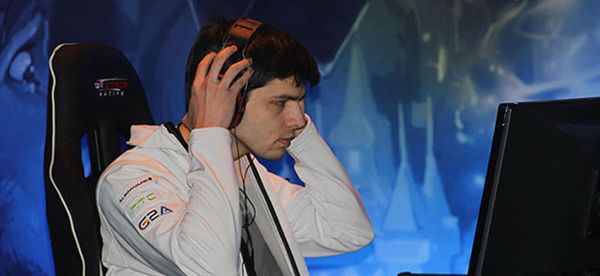 炉石小鱼鱼,炉石小鱼鱼夺冠视频