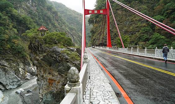 去各地跑马拉松,去台北跑一场马拉松