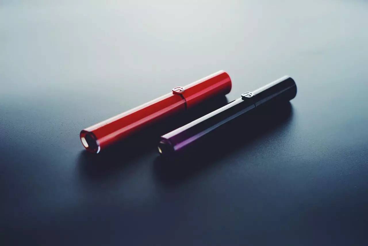 平价口红不掉色排行榜前十名最火,镜面口红试色春夏必备平价又貌美