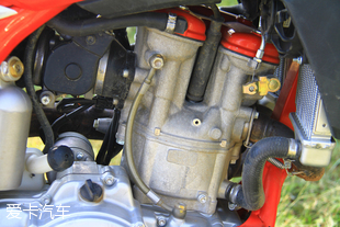 越野车选手视频,越野车试驾赛道