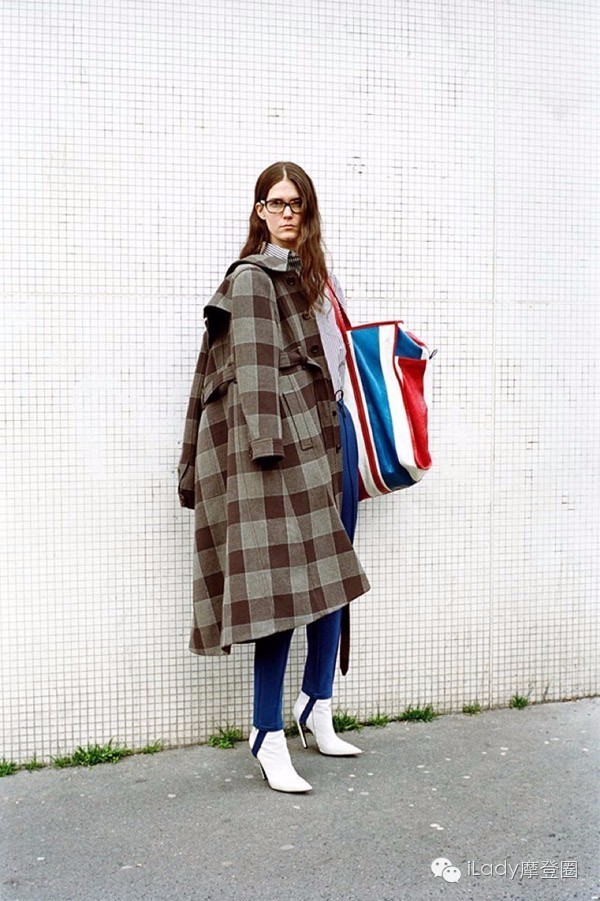 为什么有人愿意花一万多买皮草,为什么有人愿意花几万块买包