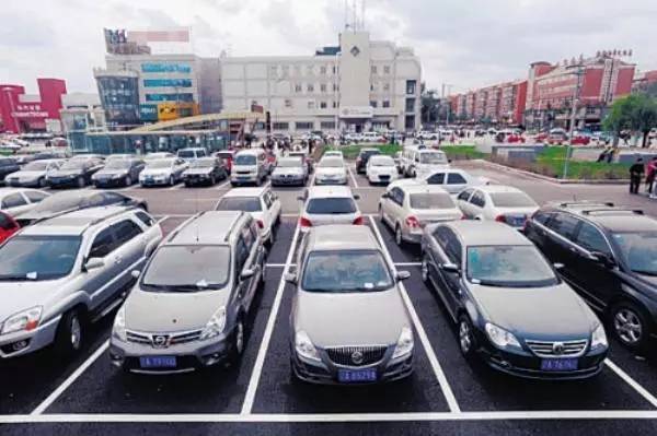 去郑州没车怎么办,郑州路边停车场晚上几点免费