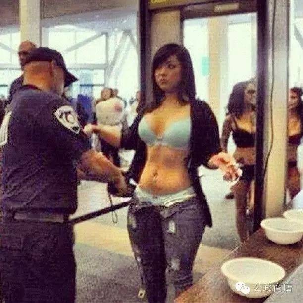 怎样避免安检尴尬事件,机场安检避免尴尬