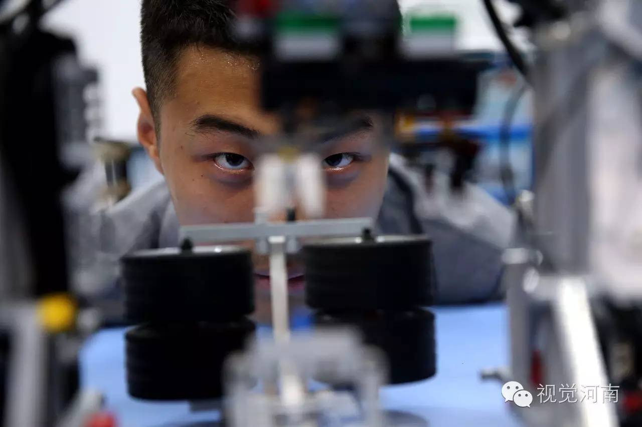 玩转机器人的杜老师