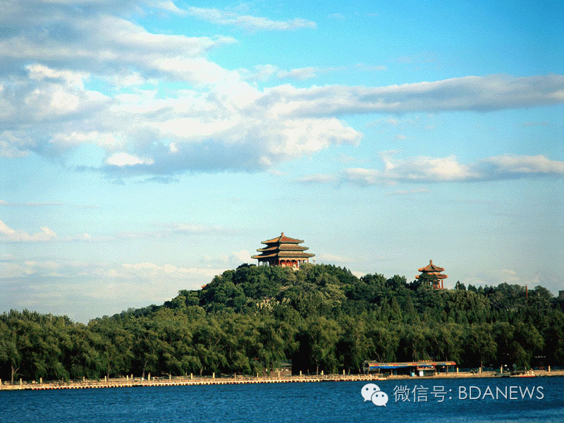 亦分享金秋迎佳节，游园品文化，全市文化活动风景区任你嗨~~