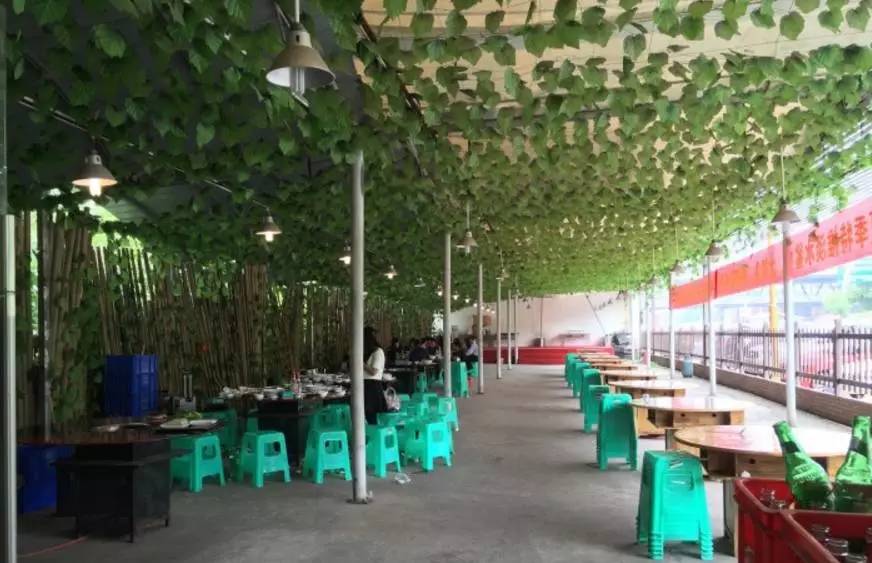 弹子石四大苍蝇馆子,没吃过这几家串串别说你来过宜宾