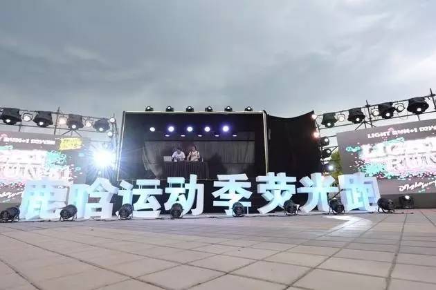 鹿晗放下爱情搞事业,鹿晗和现在的小鲜肉对比