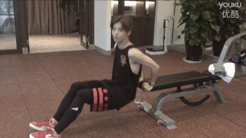 鹿晗放下爱情搞事业,鹿晗和现在的小鲜肉对比