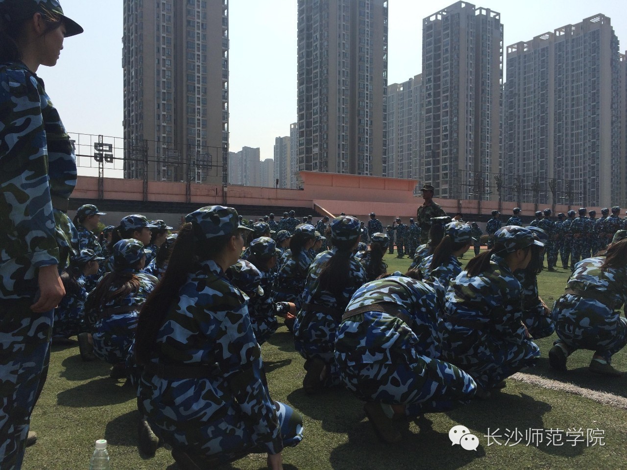 军训|简单点，军训的方式简单点