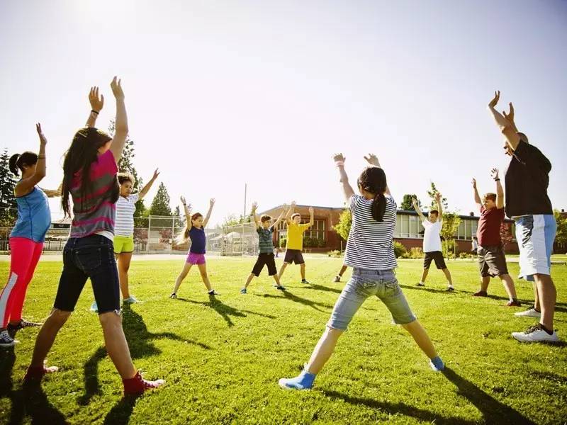 培养孩子团结的团队游戏,教练教小孩的小游戏