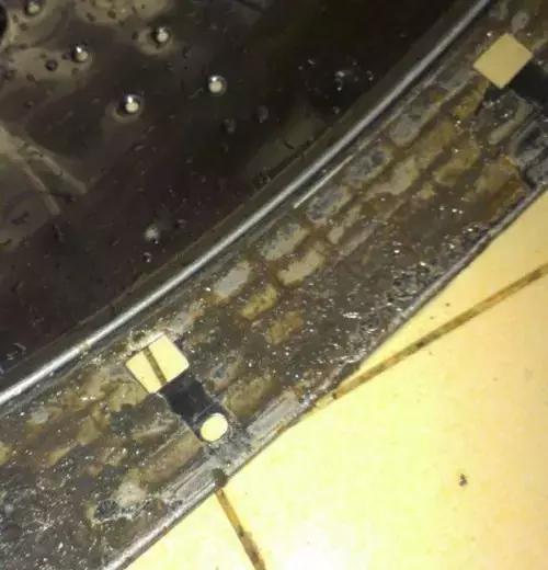 洗过的衣服穿起来身上痒,洗过的衣服穿了发痒是什么原因