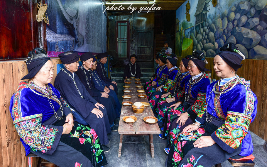 千户苗寨怎么玩比较好,千户苗寨怎么玩最合适