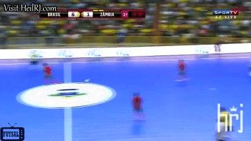 法尔考足球过人视频,室内足球皇帝法尔考