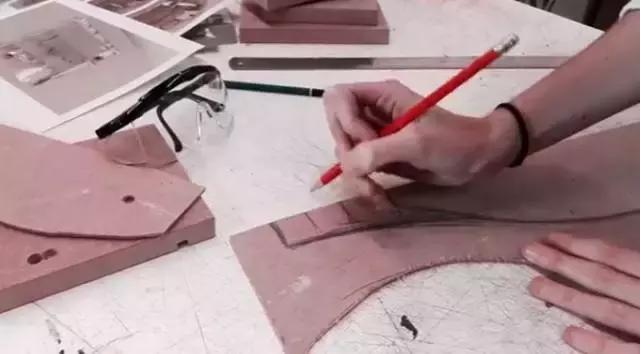 这个女大学生设计的搁板，秒杀了宜家