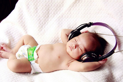 世界上最好听的八首歌儿童版,有助于新生儿智力发展的名曲