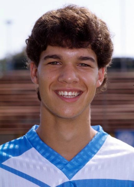 足球界的亚军收集者，悲情生涯难掩战车之魂！