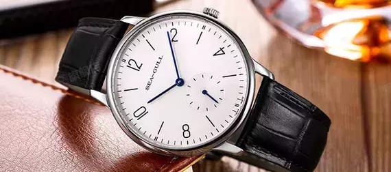 2000元左右性价比高的女式手表 (2000左右的简约女士手表)