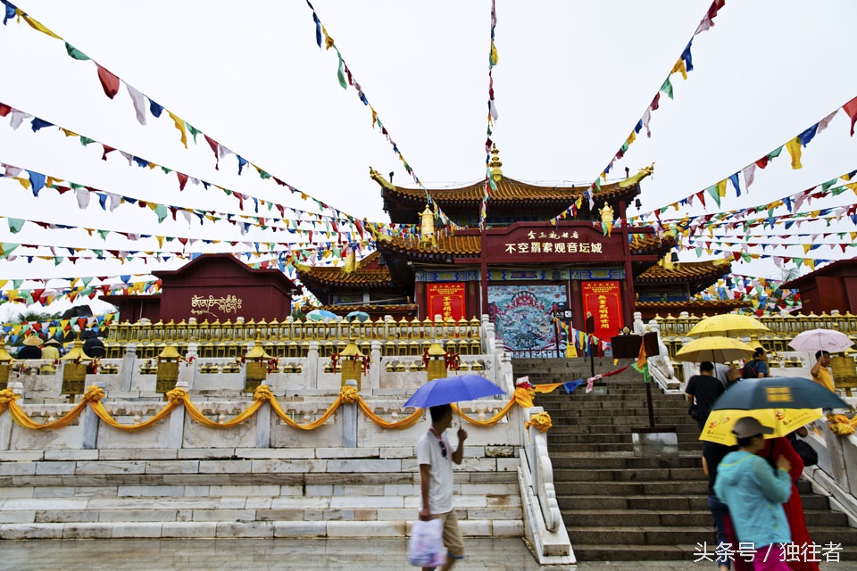 世界最大金玉佛像在海南哪里,世界上最大的金玉佛像