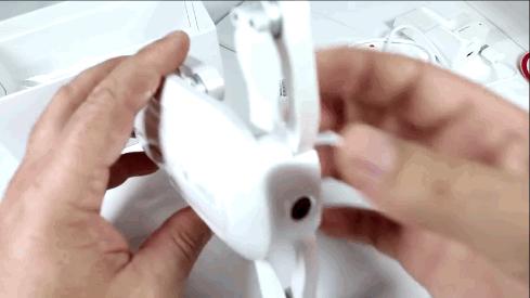 最小型无人机拍照,世界上最小航拍无人机