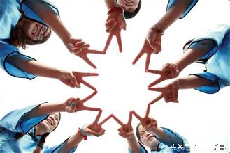 友谊不在乎性别，所谓蓝颜红颜似乎是很遥远的事情了