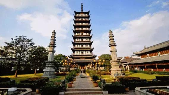 上海跟深圳综合实力对比,北京和上海综合实力对比