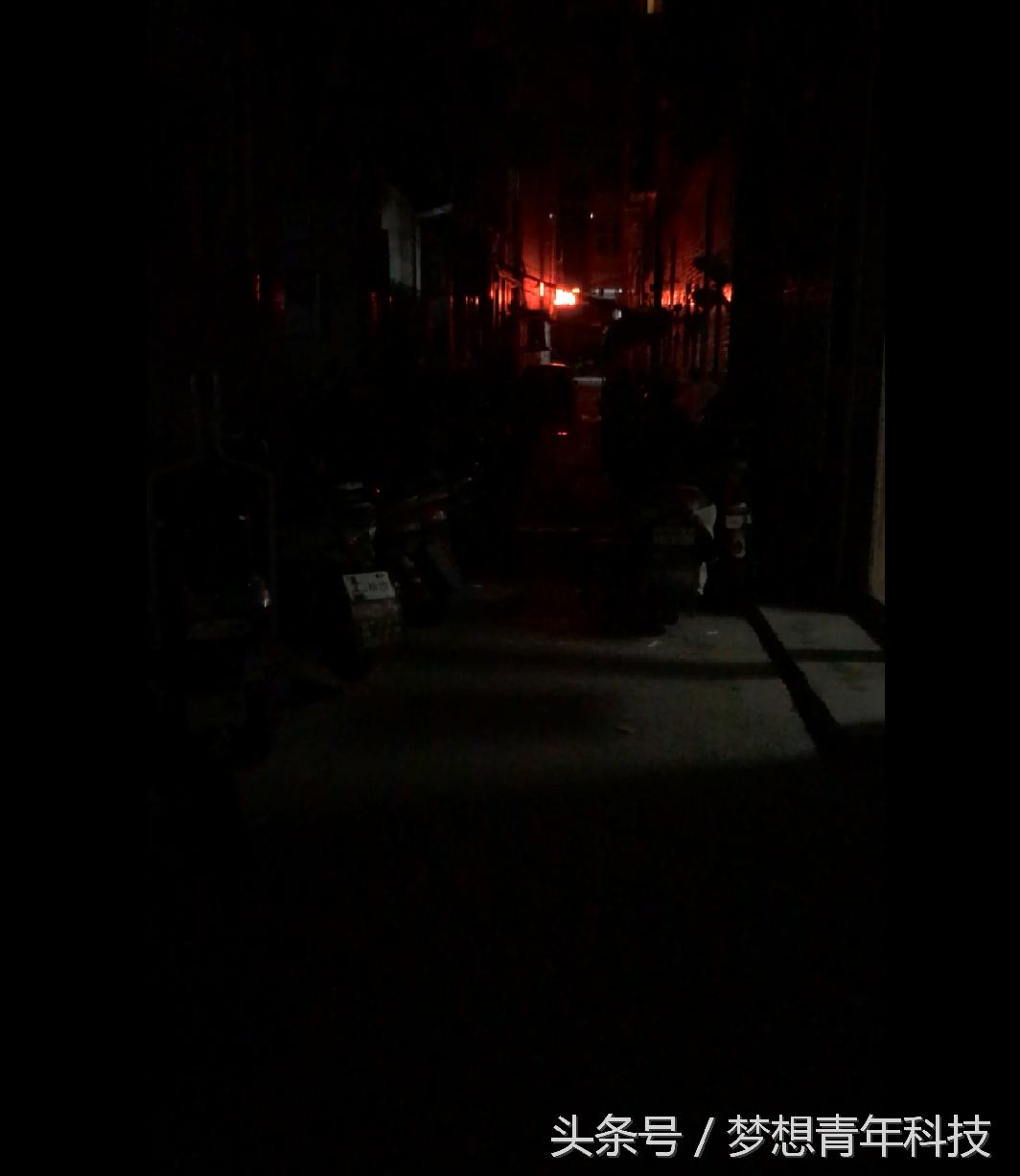 iphone7后置摄像头黑屏解决办法,iphone7p摄像头突然黑了