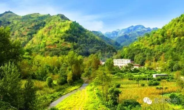 永远的长征完整视频,永远的长征朗诵