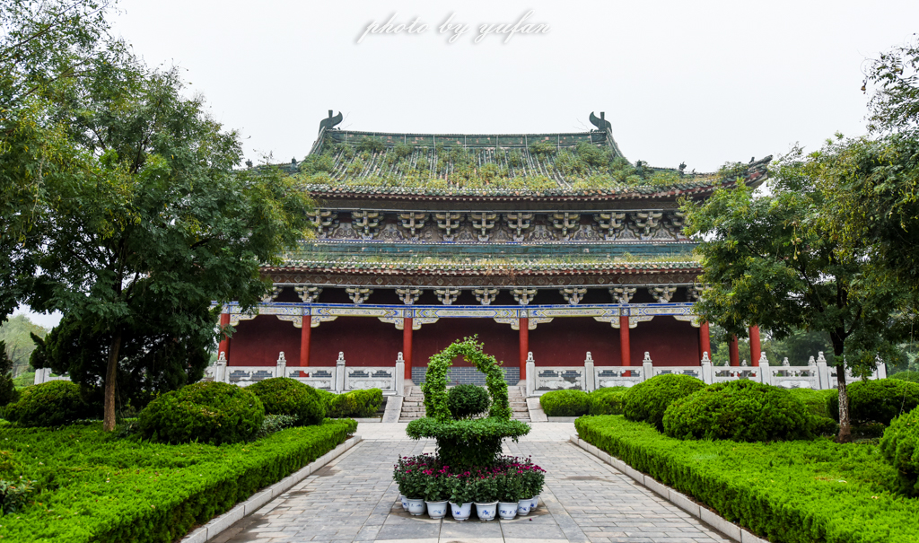 埃菲尔铁塔才区区百年，开封铁塔已矗立千年