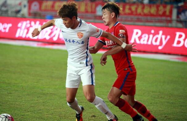 费尔南多点球破门,费尔南多任意球破门江苏苏宁