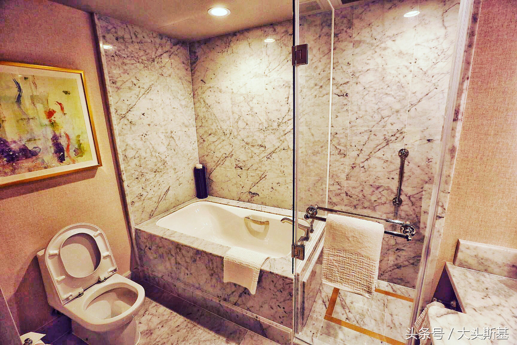 澳门巴黎人酒店哪个客房最好,澳门巴黎人酒店最高级的房间