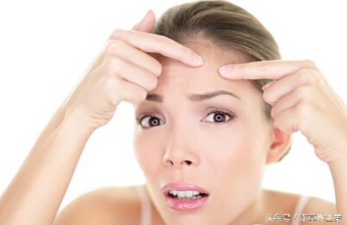 来大姨妈脸上起痘痘怎么办,痘痘来了