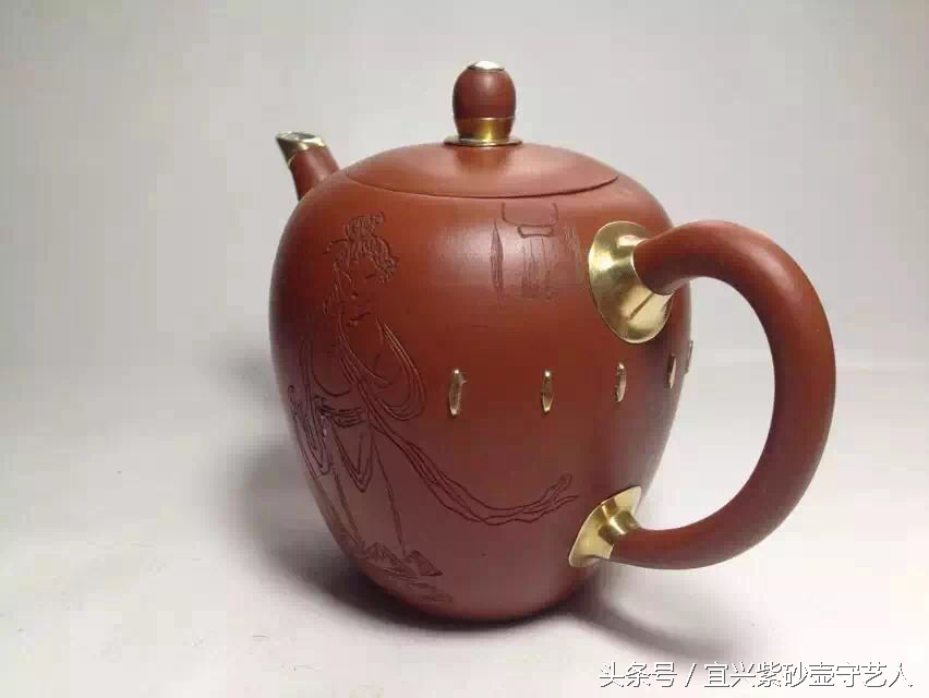 夜壶碎了一地怎么办,养好的壶还能再用开水煮吗