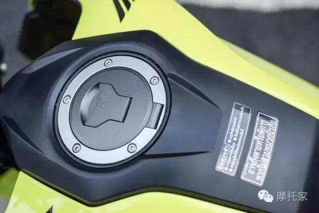 摩托家／交友需谨慎，中毒就是钱！——本田MSX125SF