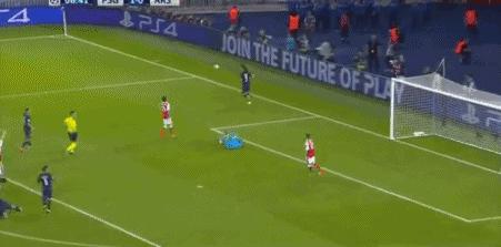 捶胸顿足,欧冠精华集锦巴黎