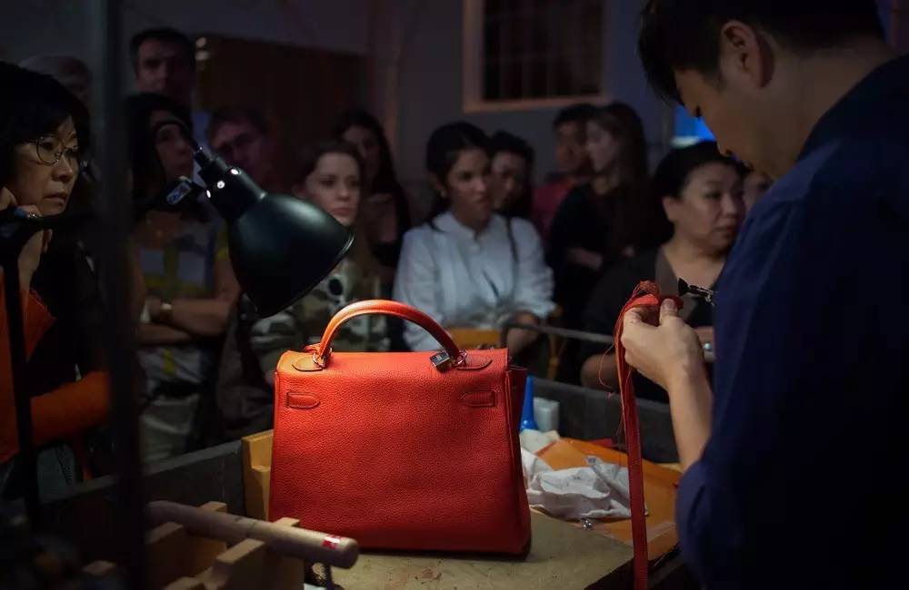 lvchanelhermes都是法国的吗,lvchanel官网包包价格图片