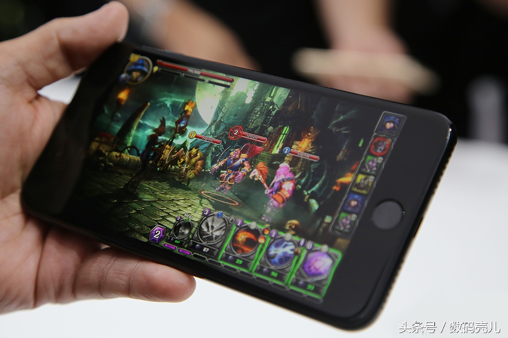 闲鱼上两三百就能买苹果7 (海淘苹果7plus)