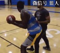 低位背打中距离投篮,3招打败爆款卖点