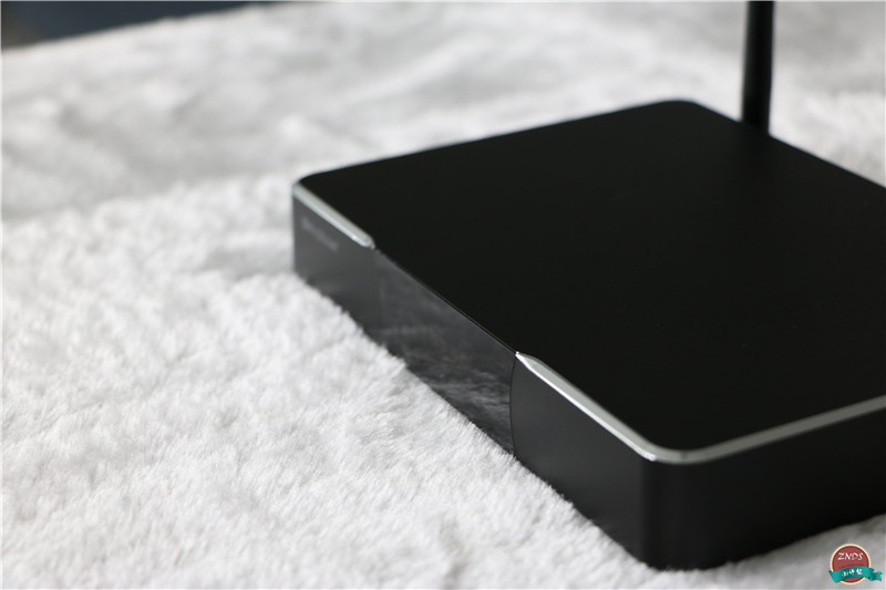 高颜值，大内存！全能影音小霸王—开博尔芒果月光宝盒X5评测