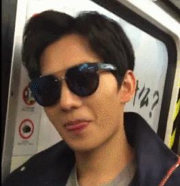 你还没用眼霜？！—好看的女孩自带烧钱属性