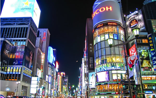 人气爆棚国际购物中心,年轻人必去的购物中心