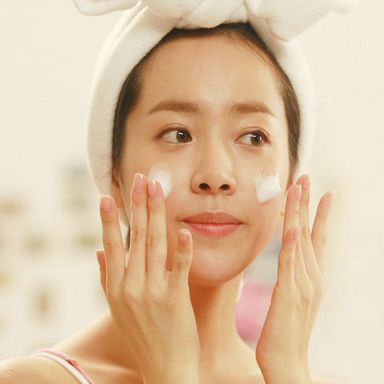 比较吸引人的朋友圈护肤品文案,微商护肤品朋友圈文案