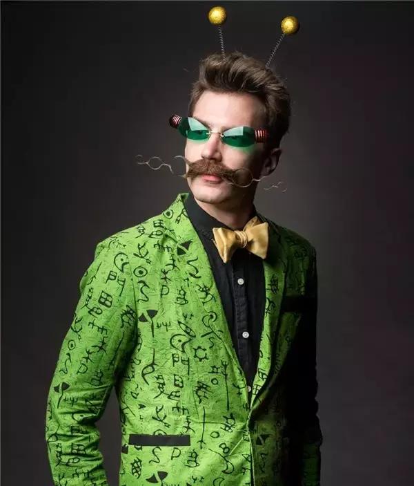 胡须艺术|看风骚大叔们胡须造型的狂欢