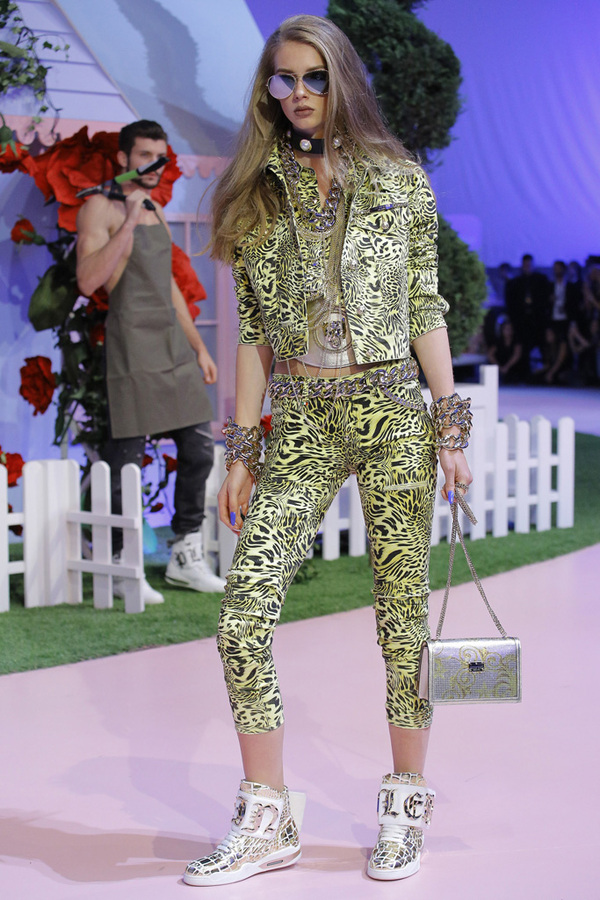 帕丽斯希尔顿伊丽莎白泰勒,帕丽斯·希尔顿节目