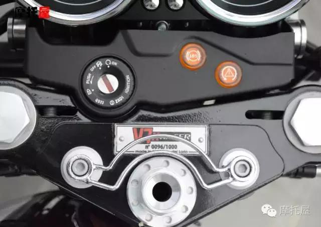 意大利的文艺绅士，屋君试驾GuzziV7Ⅱ