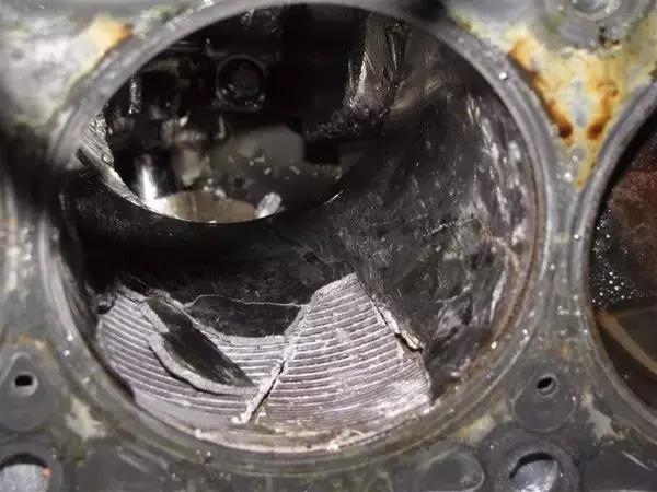 爱车不谨慎加了柴油怎么办,小汽车误加柴油怎么办