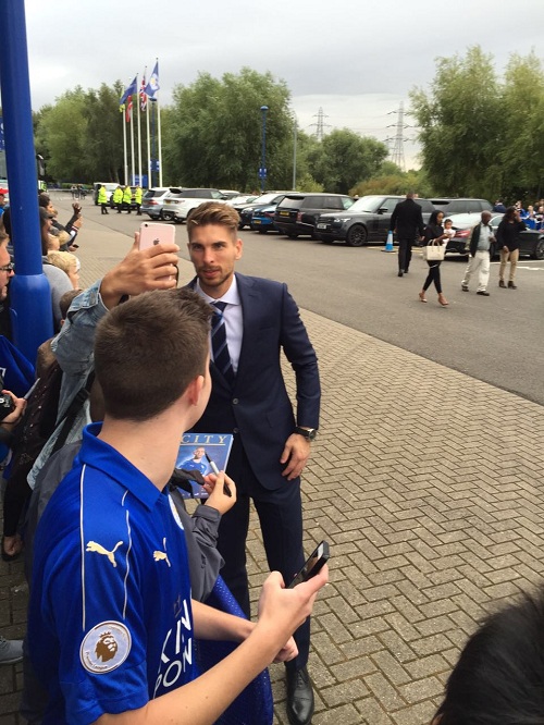 驻英记者,王贝琳英国记者