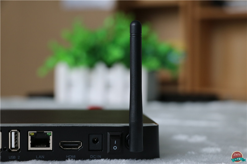 高颜值，大内存！全能影音小霸王—开博尔芒果月光宝盒X5评测